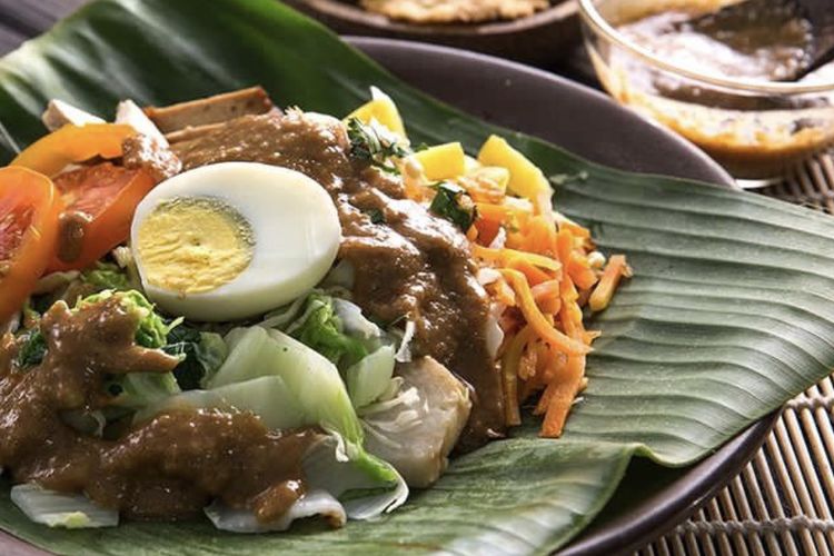 Gado Gado Kauman: Rasa Tradisional yang Menggigit di Jantung Cilacap